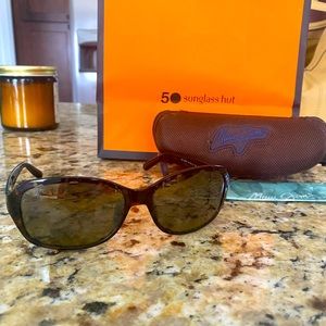 Maui Jim tortes shell polarized sun glasses